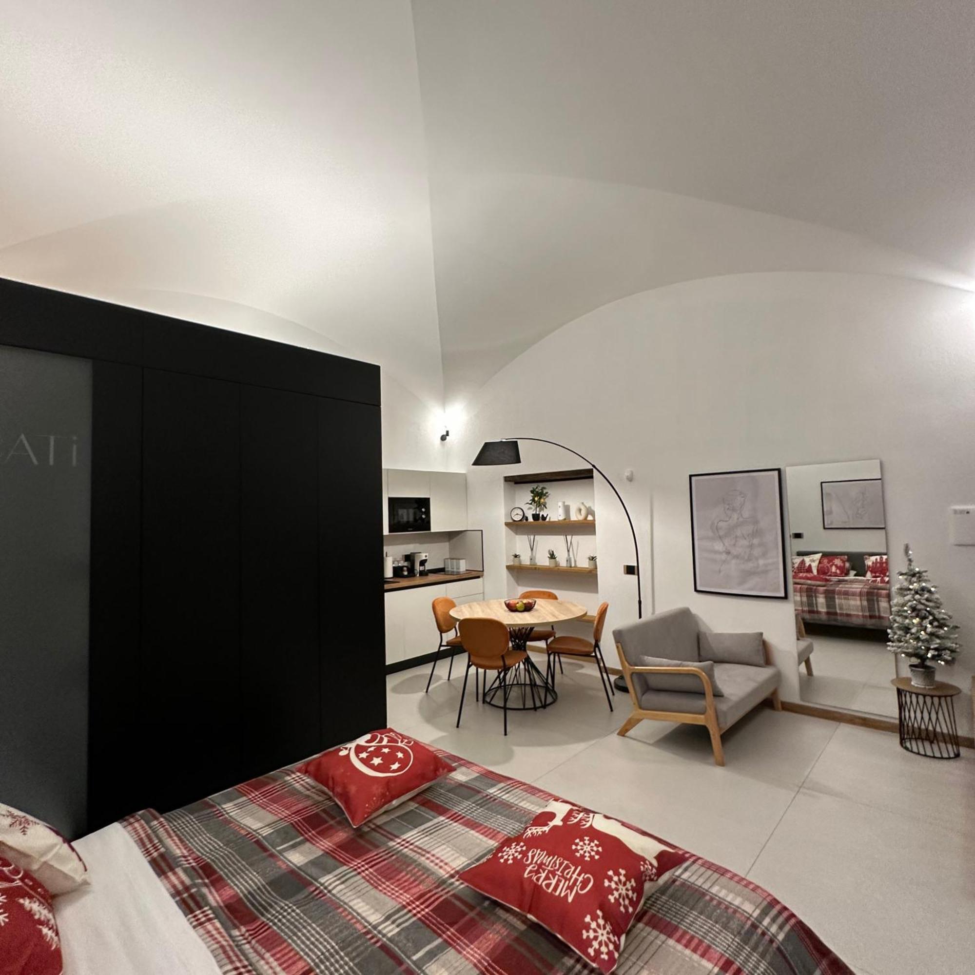 Dislocati Bnb - Jacuzzi Privata - Cucina - Tv60" - Minimal Luxury Marigliano Exteriér fotografie